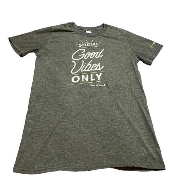 Gray, White, and Green “Social Good Vibes Only Blackbaud” Gildan T-shirt - Picture 1 of 3